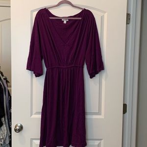 Old navy 3/4 length sleeve purple dress!